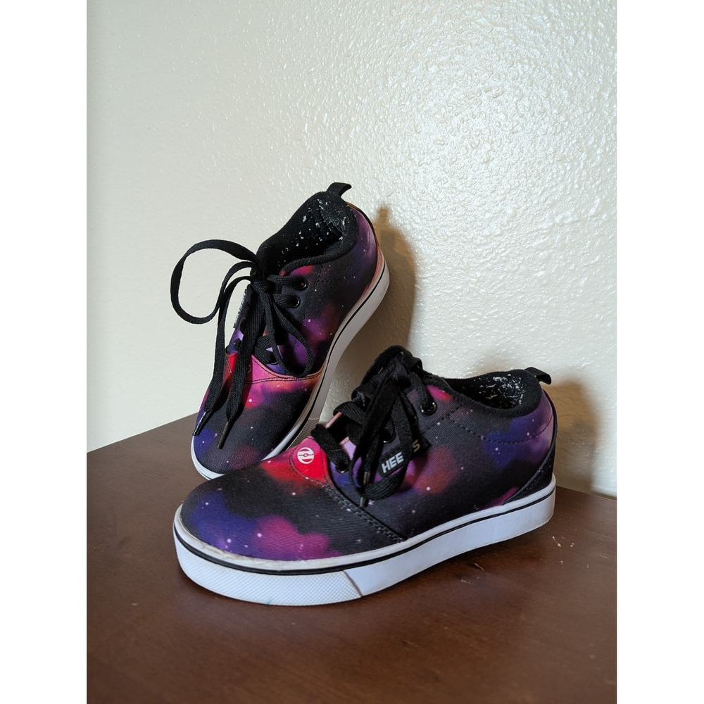 Heelys Pro 20 Prints Galaxy Nebula Wheeled Skate Shoes Youth Size 2 Black Purple